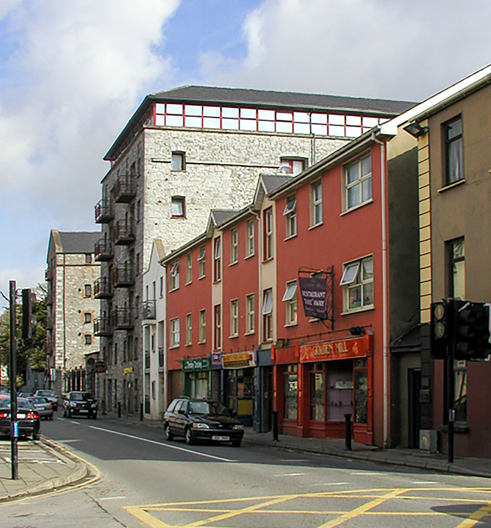 Ennis, Ennis shops