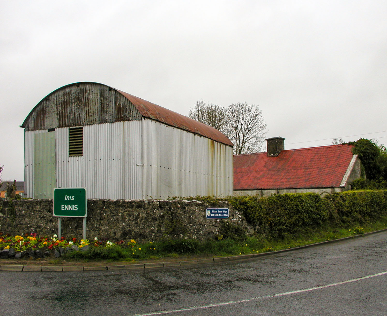 Ennis, Drumbiggle Road