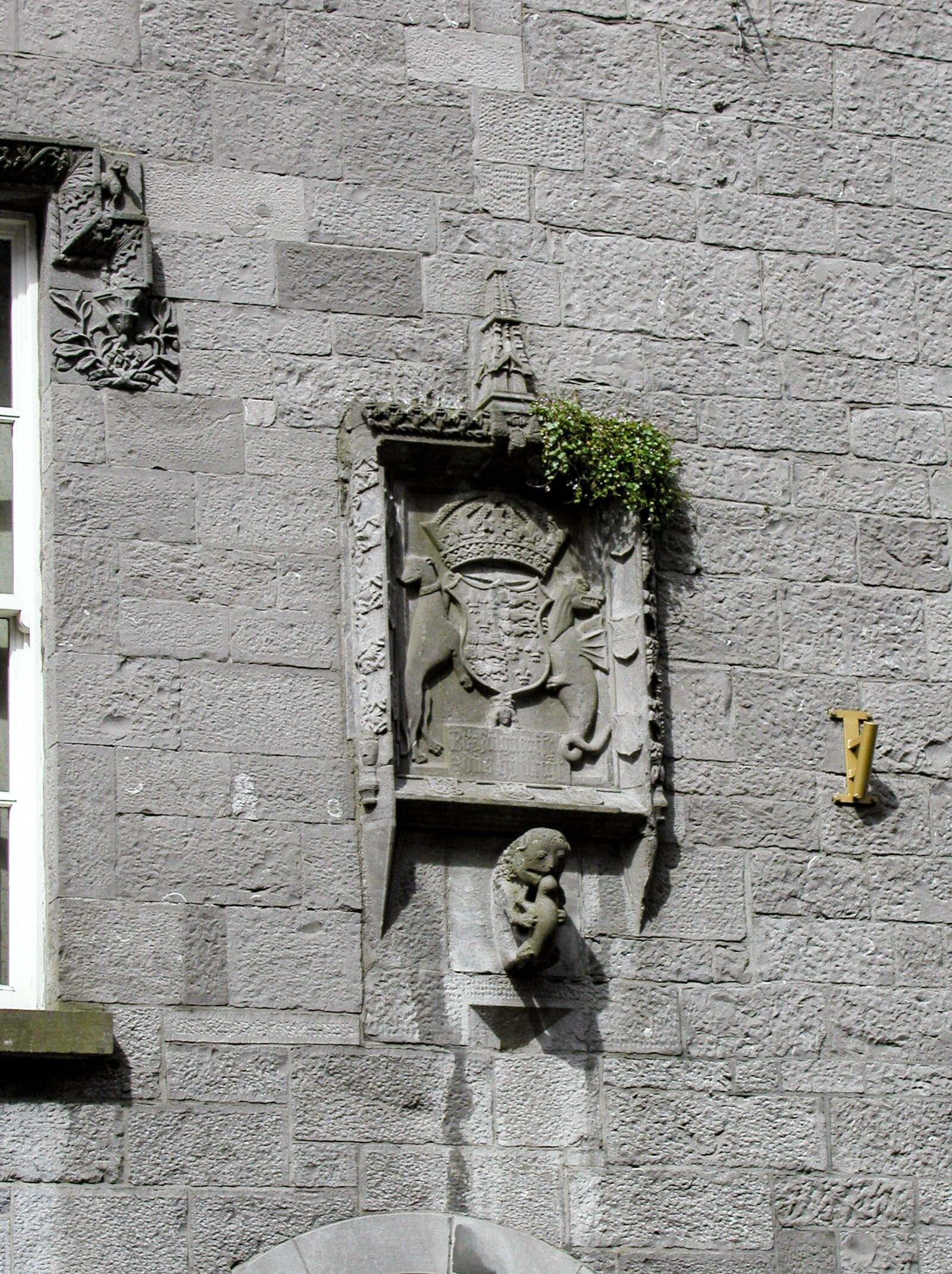 Galway, Bank fortress