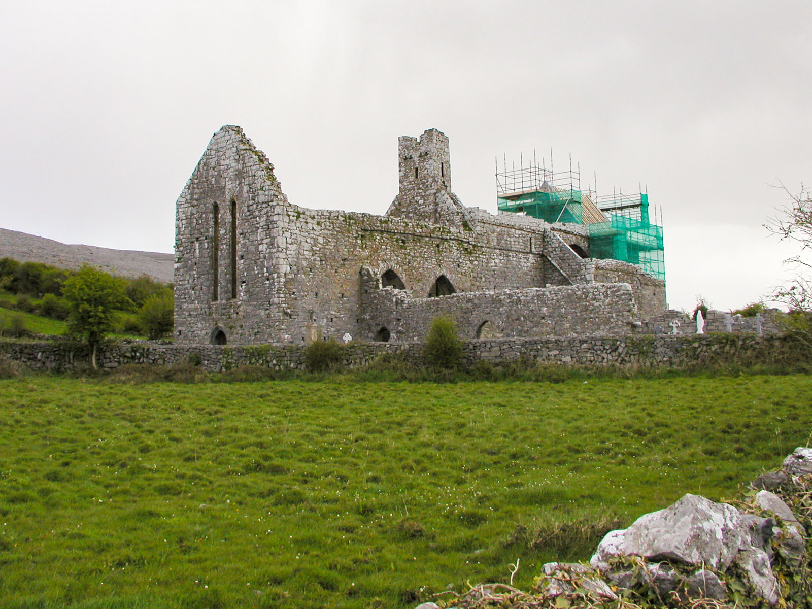 Historic sites, Corcomroe Abbey