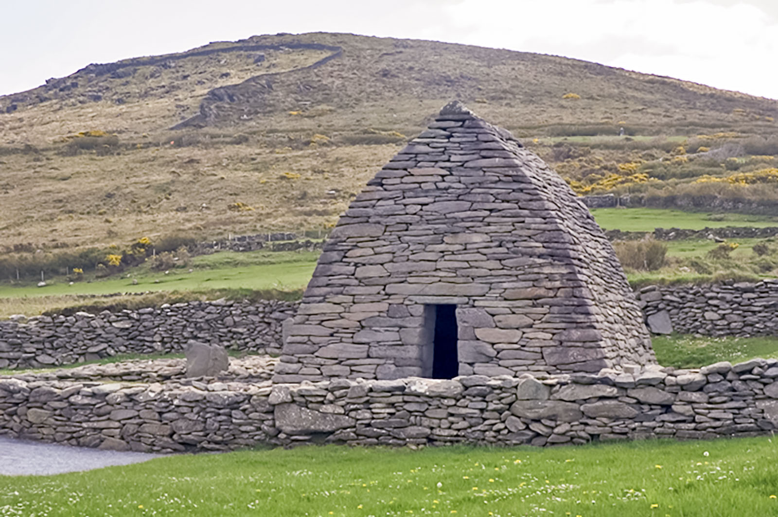 Historic sites, Gallarus Oratory