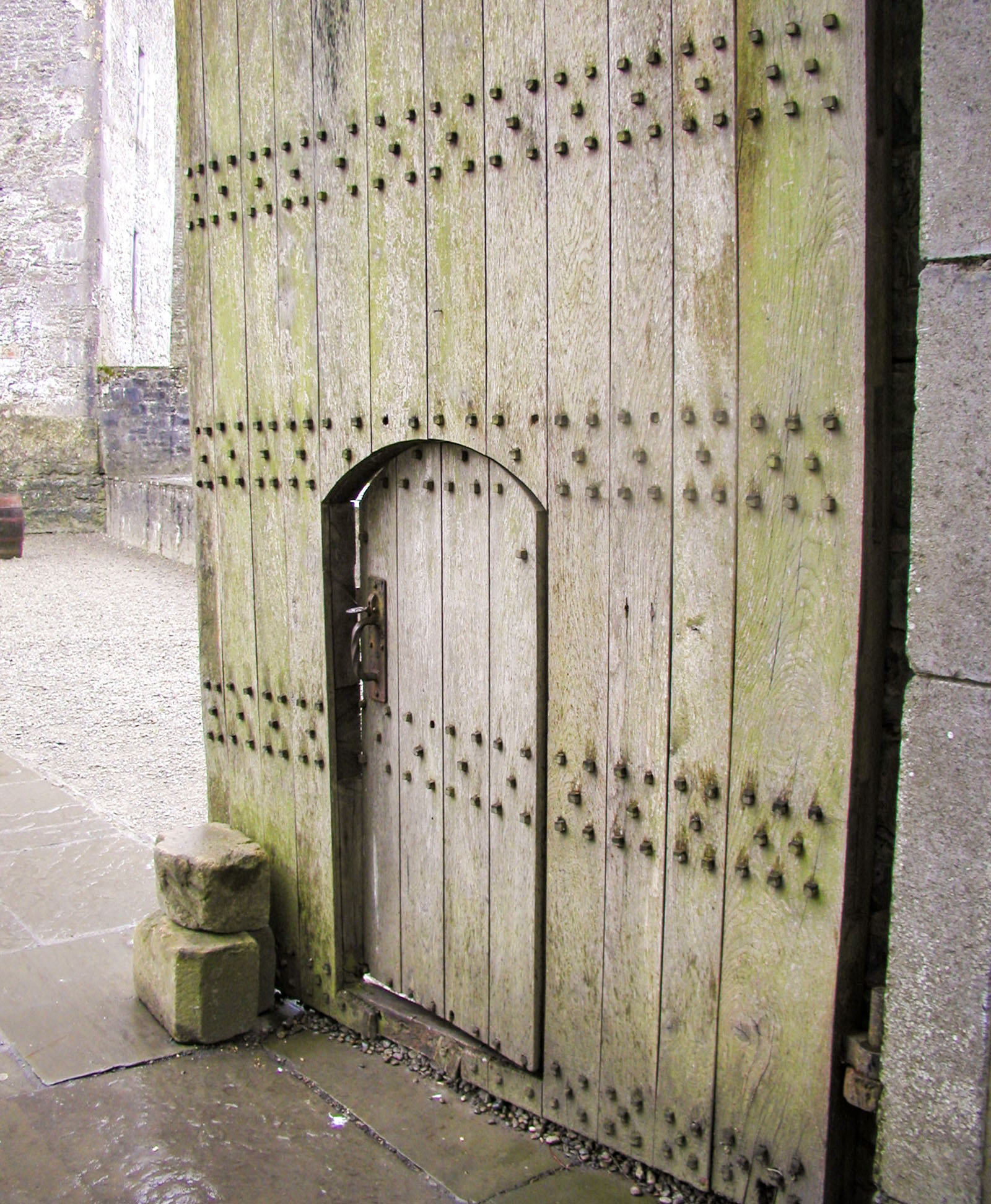 Historic sites, Bunratty Castle