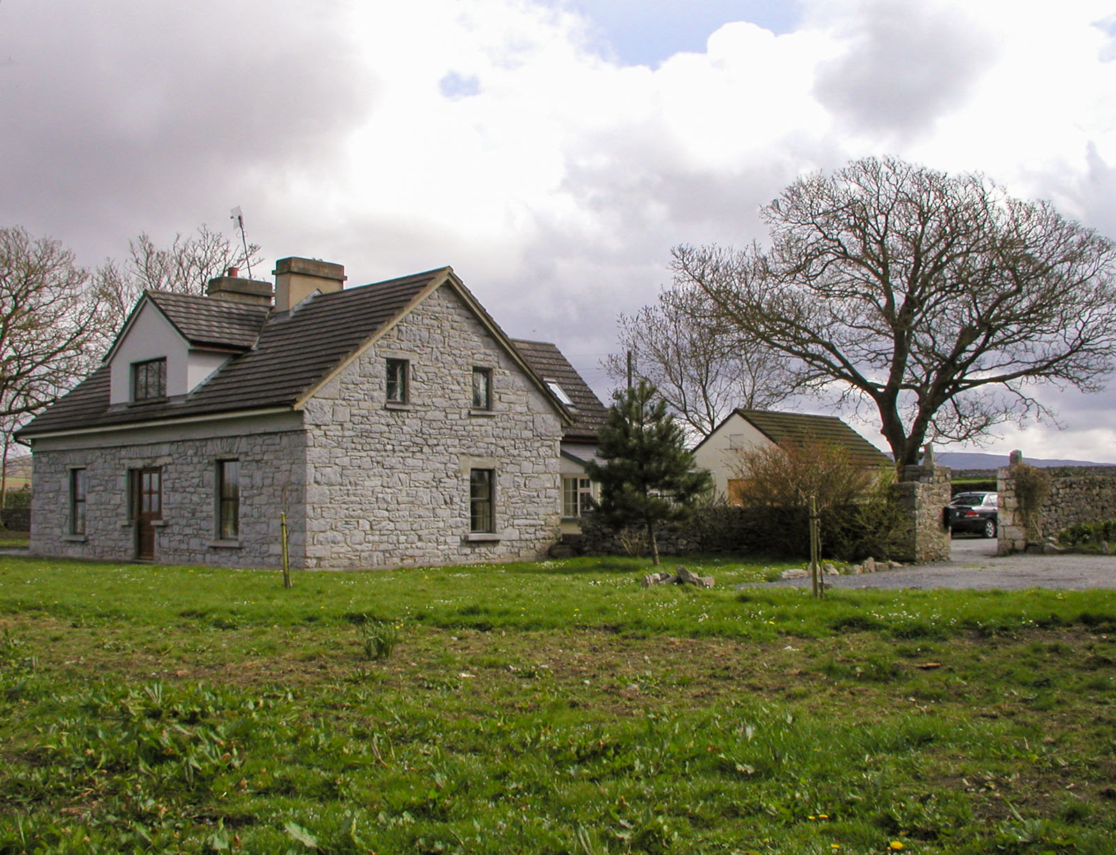 New Quay, Bayfield House